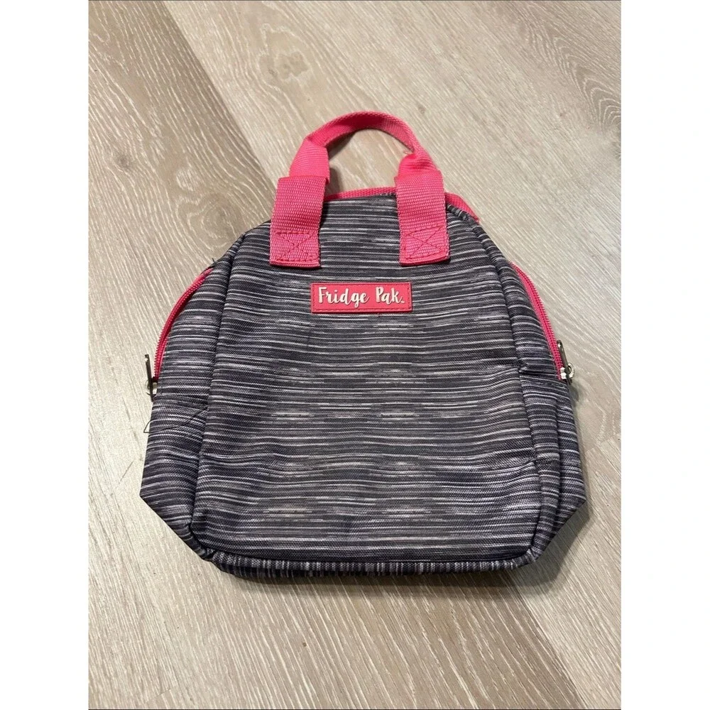 Fridge Pak Insulated Lunch Bag in Gray Stripe with Pink Trim